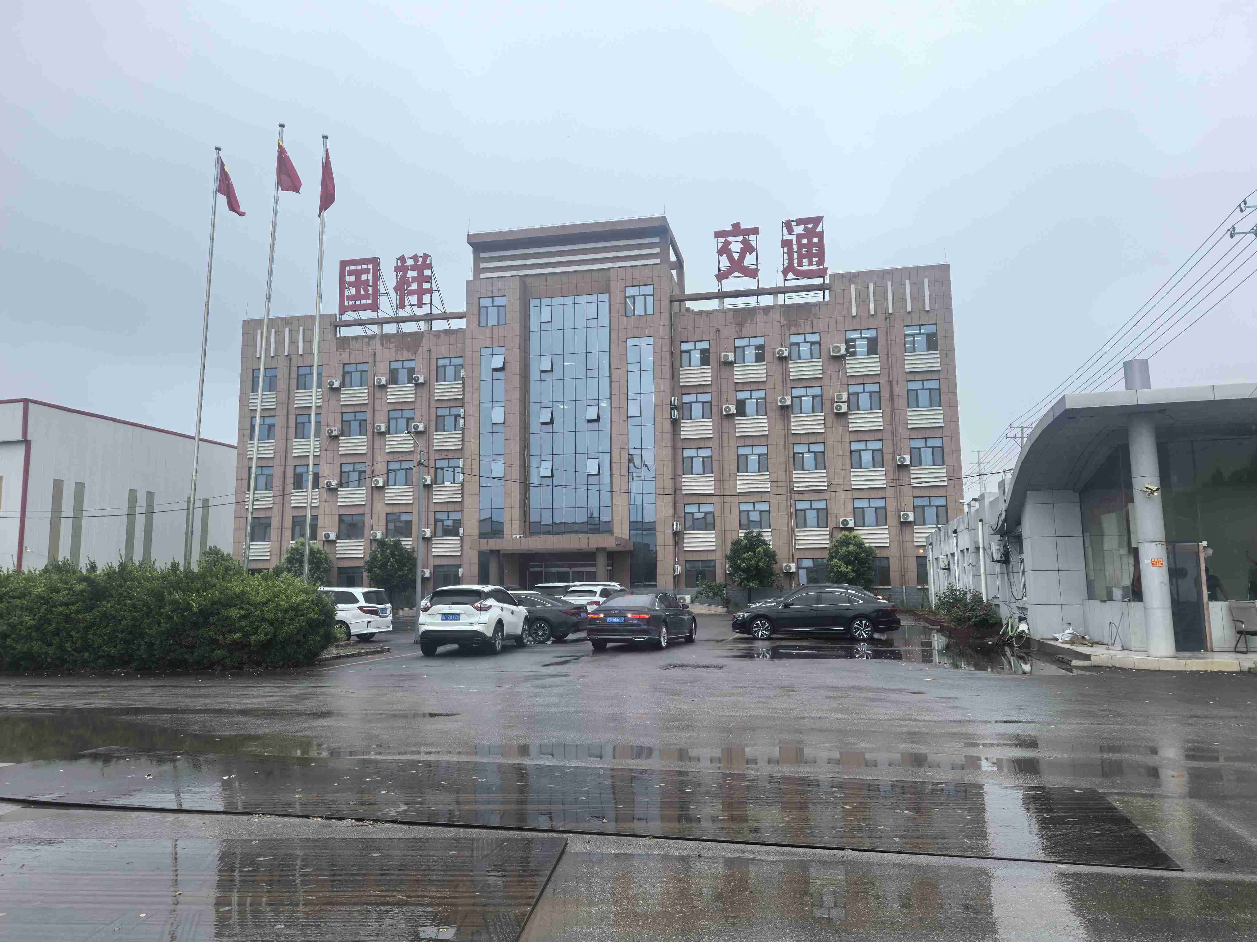 长春市波形护栏配件浸塑波形护栏 - 哪里好